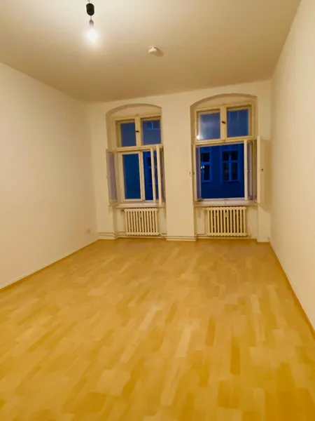 Ruhige 1 Zimmer Wohnung im Hinterhaus in Berlin Neukölln — photo 1